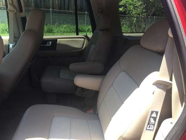 Ford Expedition 2004 photo 12